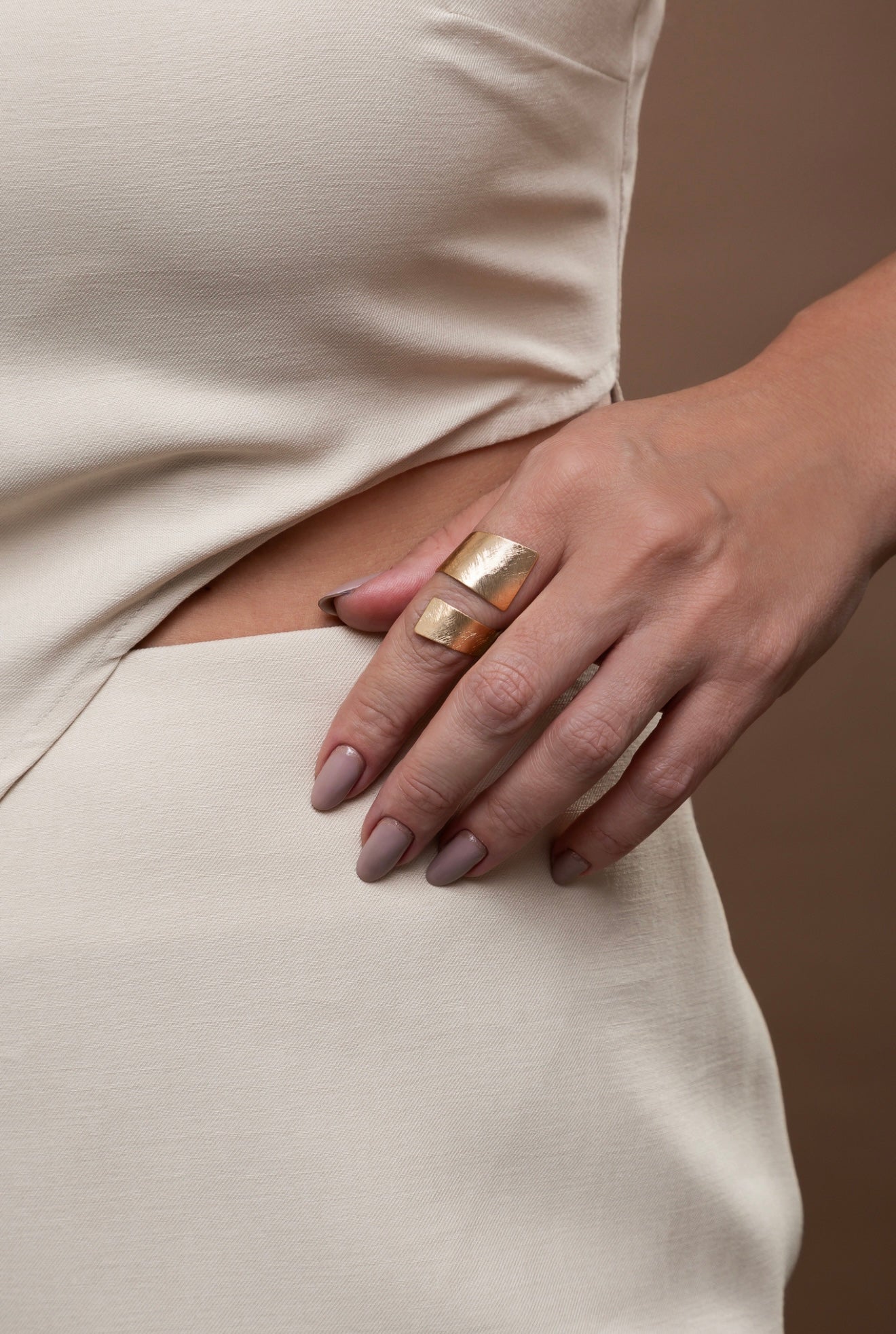 Adjustable ring and matte gold Earring set