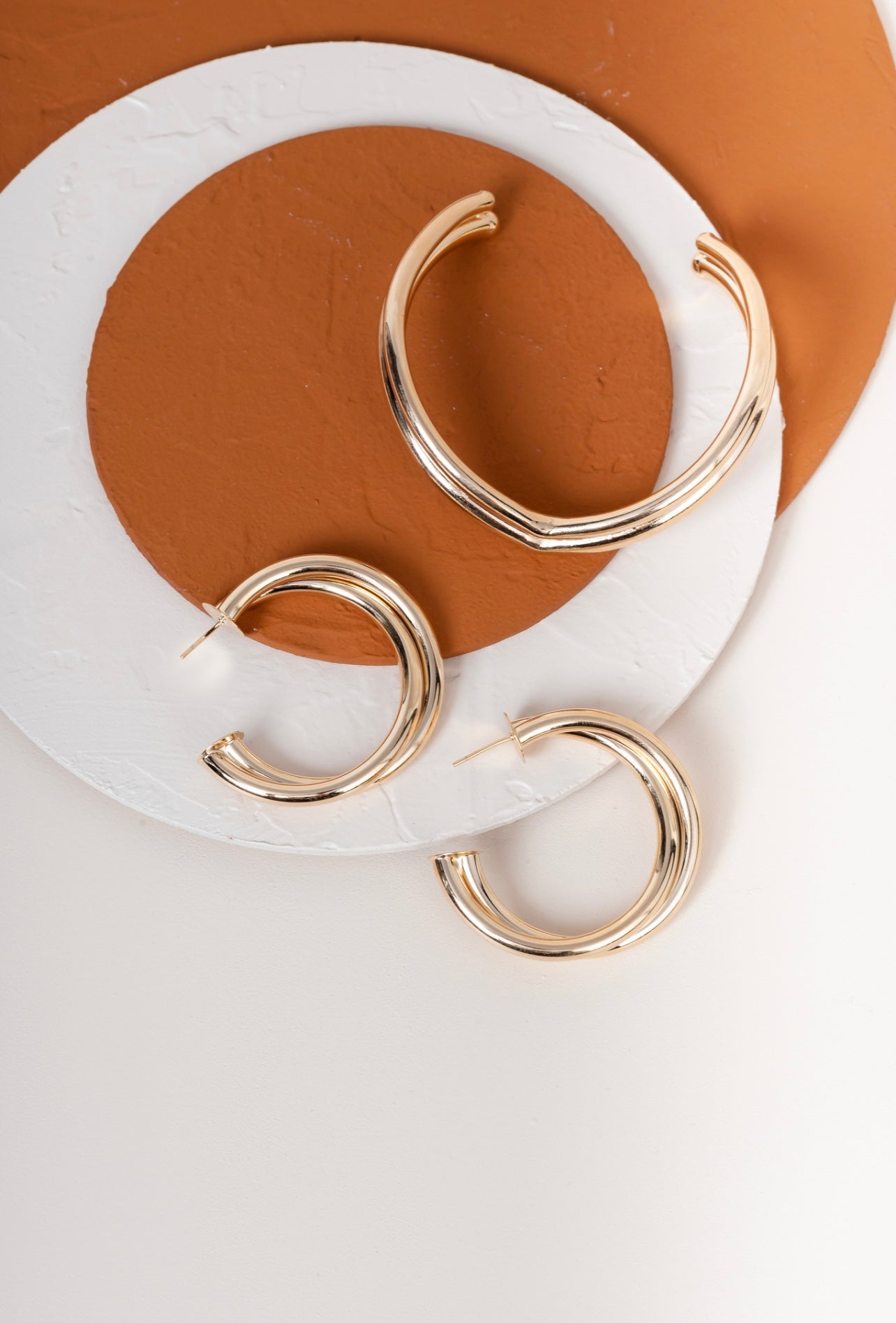 Hoop earring and bracelet set