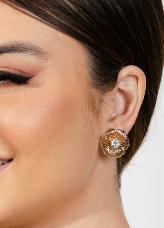 Hollow Flower and Zirconia Earring