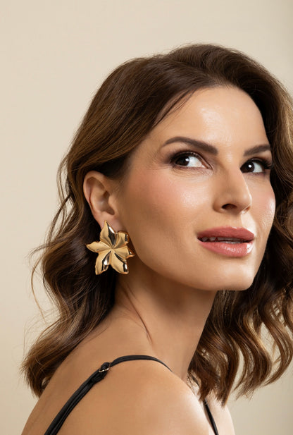 Maxi Flower Earring