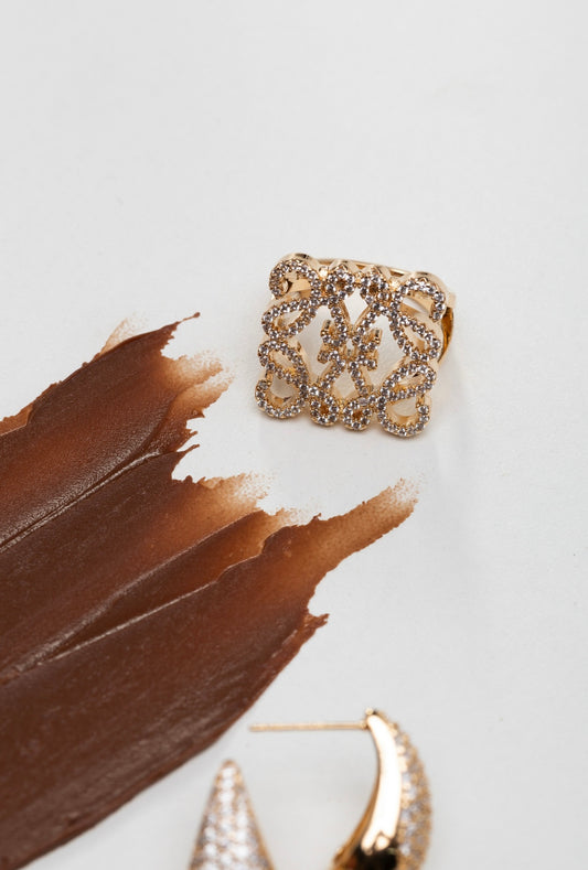 Zircon ring
