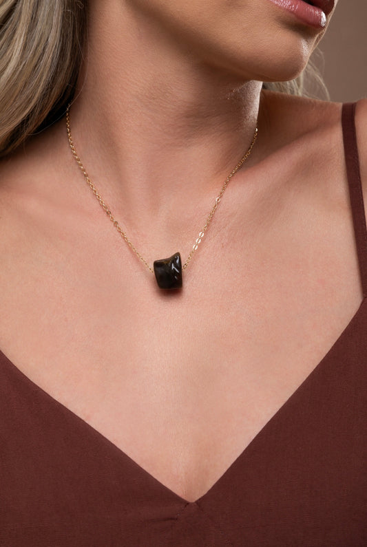 Brown resin necklace and earring set
