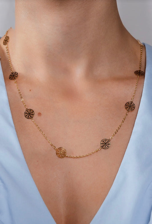 Circles necklace