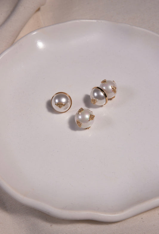 Pearl Bee Earring
